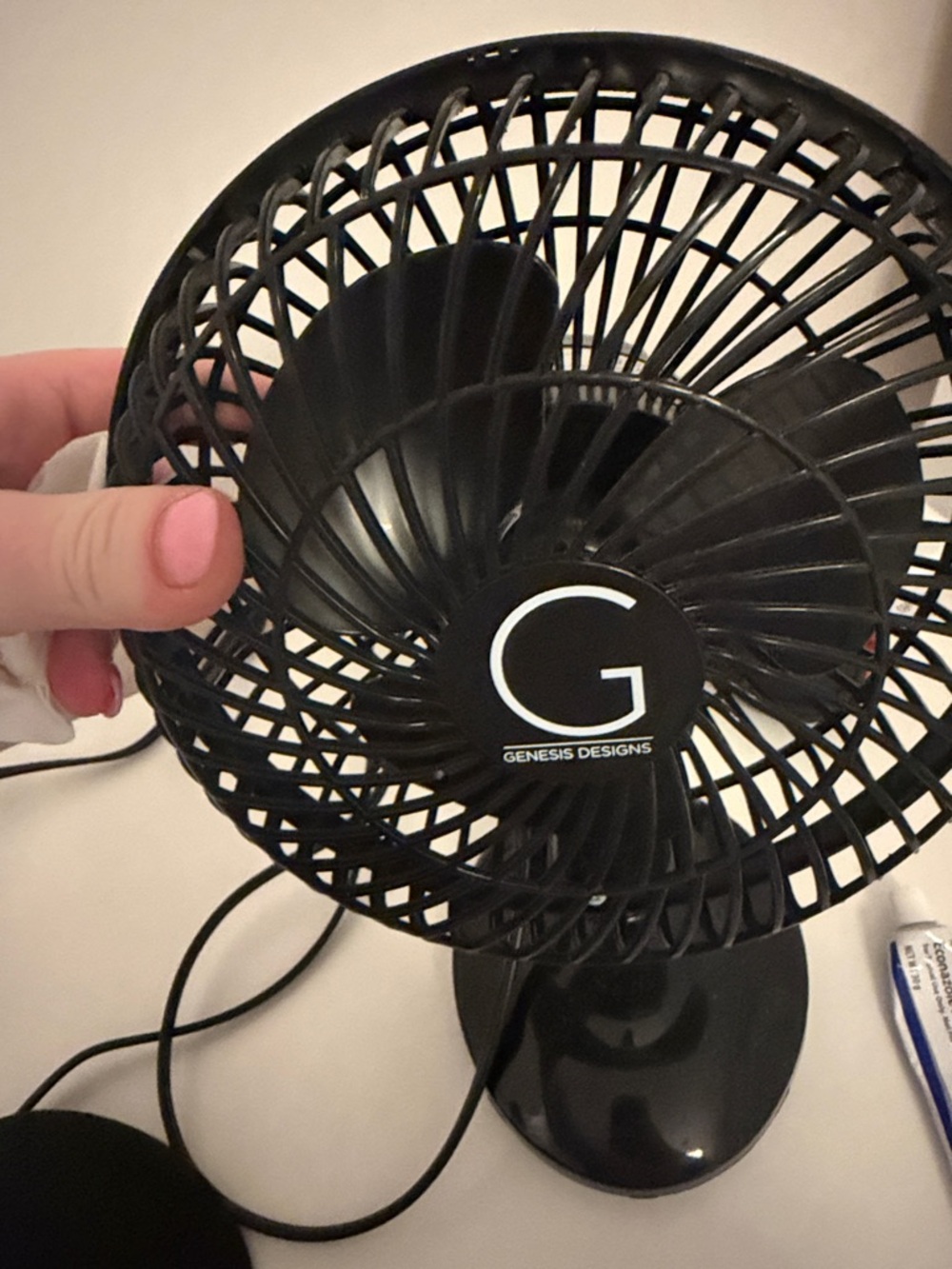 Genesis Designs Black USB Desk Fan